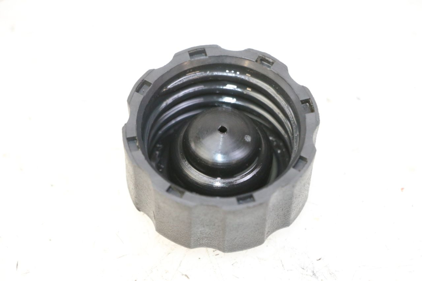 photo de ÖLBEHäLTERDECKEL PEUGEOT ELYSTAR 50 (2002 - 2014) - Detailansicht des Bauteils