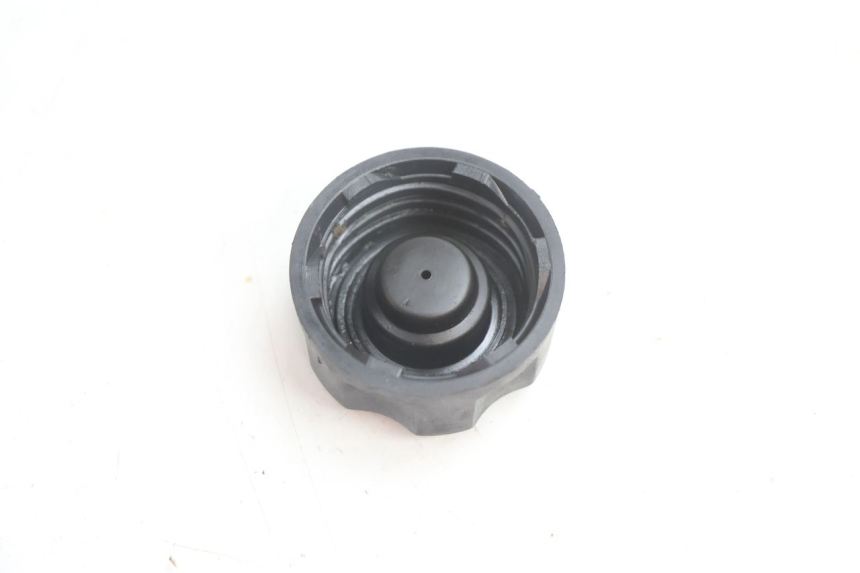 photo de ÖLTANKDECKEL PEUGEOT LUDIX ONE 50 (2004 - 2013) - Zoom auf Gebrauchszustand