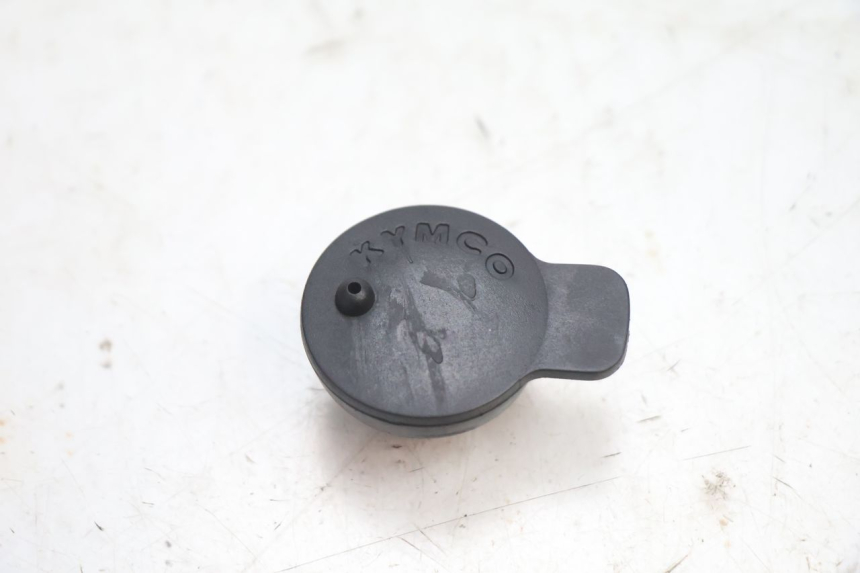 photo de ÖLTANKDECKEL KYMCO SUPER 8 2T 50 (2007 - 2013) - Detailansicht des Bauteils