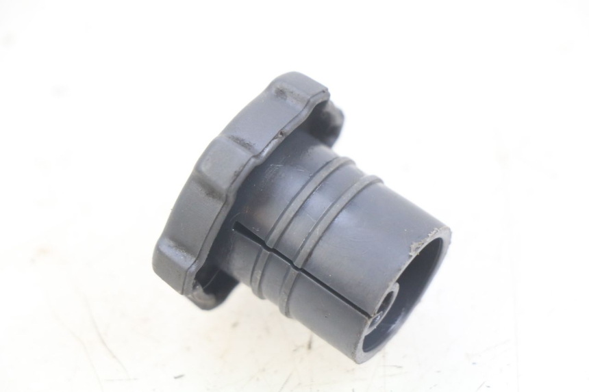 photo de ÖLBEHäLTERDECKEL PIAGGIO VESPA S 2T 50 (2007 - 2014) - Zoom auf Gebrauchszustand