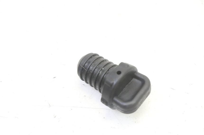 photo de ÖLBEHäLTERDECKEL PEUGEOT VIVACITY NEW 2T 50 (2008 - 2017) - Zoom auf Gebrauchszustand