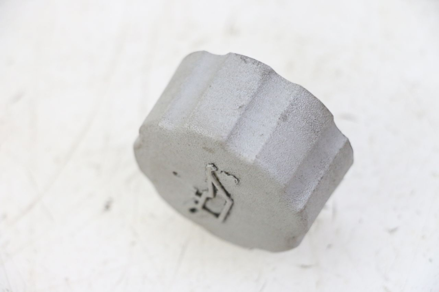 photo de ÖLTANKDECKEL HONDA X8R 50 (1998 - 2003) - Zoom auf Gebrauchszustand