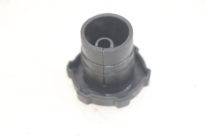 photo de ÖLBEHäLTERDECKEL PIAGGIO ZIP 2T 50 (2009 - 2019) - Detailansicht des Bauteils