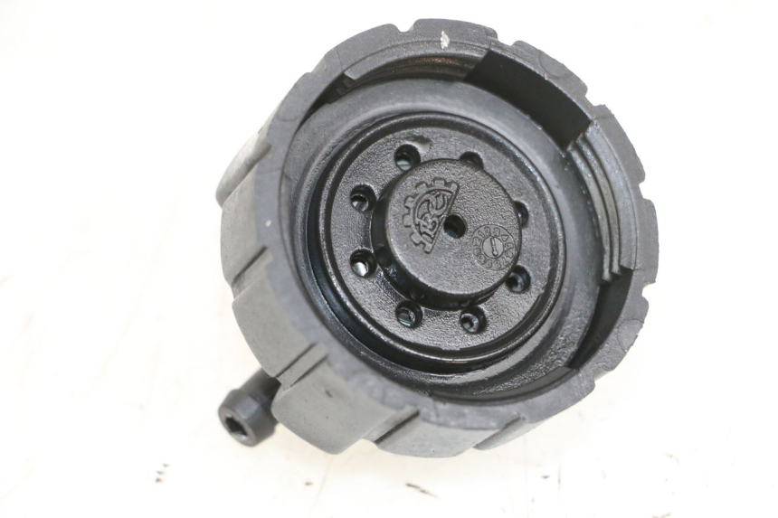 photo de KÜHLWASSERDECKEL ADIVA AD3 300 (2014 - 2020) - Zoom auf Gebrauchszustand