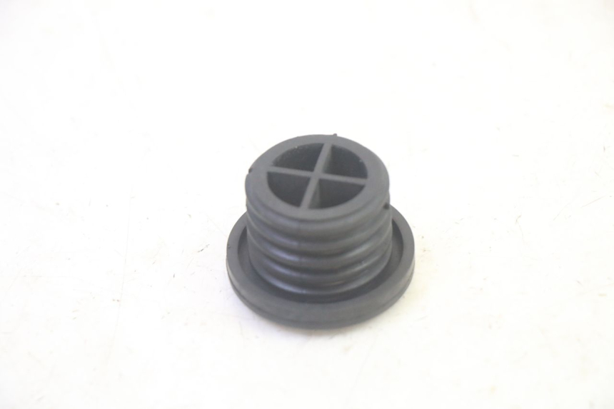 photo de KÜHLWASSERDECKEL SUZUKI DL V STROM 1000 (2002 - 2007) - Zoom auf Gebrauchszustand