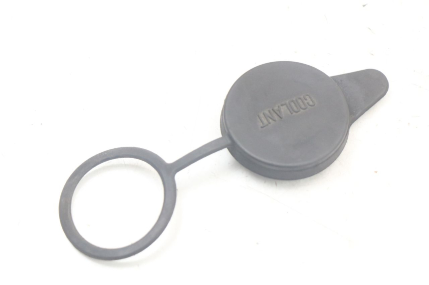 photo de KÜHLWASSERDECKEL HONDA FJS SILVERWING SILVER WING 600 (2001 - 2010) - Zoom auf Gebrauchszustand