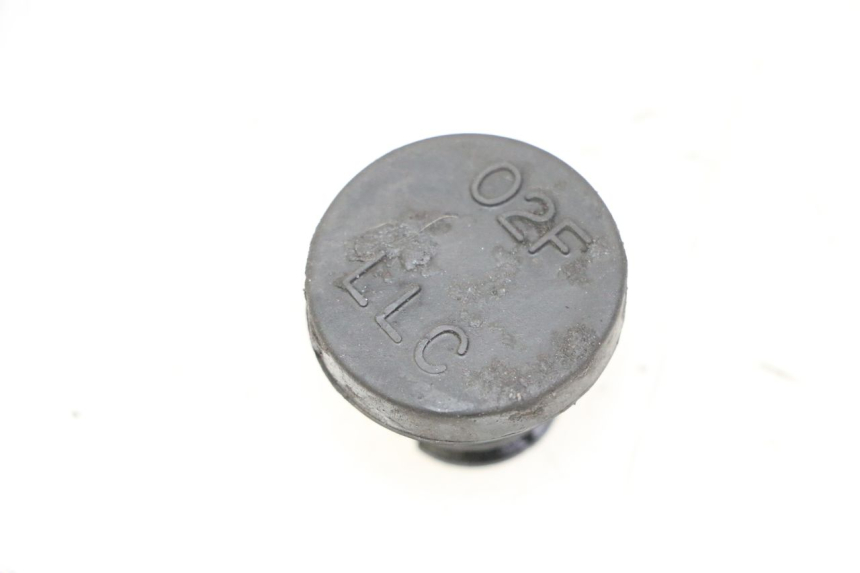 photo de KÜHLWASSERDECKEL SUZUKI GSR 750 (2011 - 2017) - Zoom auf Gebrauchszustand