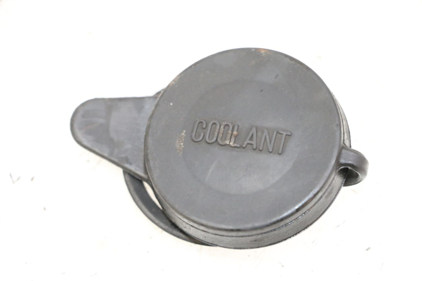 photo de KÜHLWASSERDECKEL HONDA VT C2 SHADOW 750 (1997 - 2001) - Hauptansicht