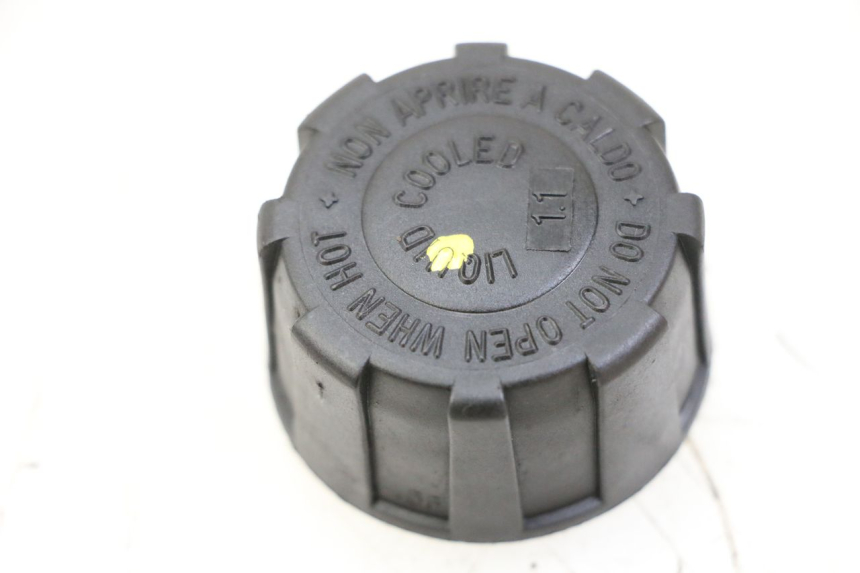 photo de KÜHLWASSERDECKEL PIAGGIO MP3 500 (2014 - 2017) - Hauptansicht