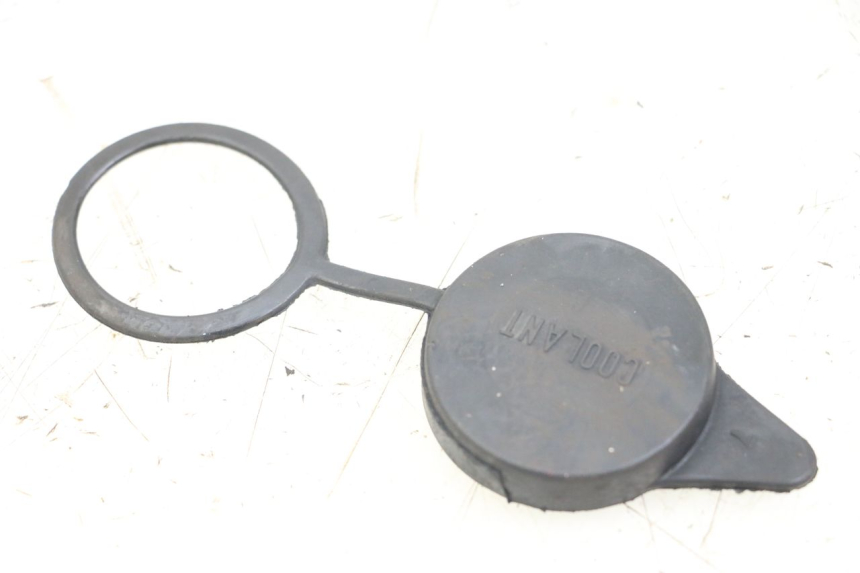 photo de AUSDEHNUNGSBEHÄLTERDECKEL HONDA NTV DEAUVILLE 650 (1998 - 2001) - Hauptansicht