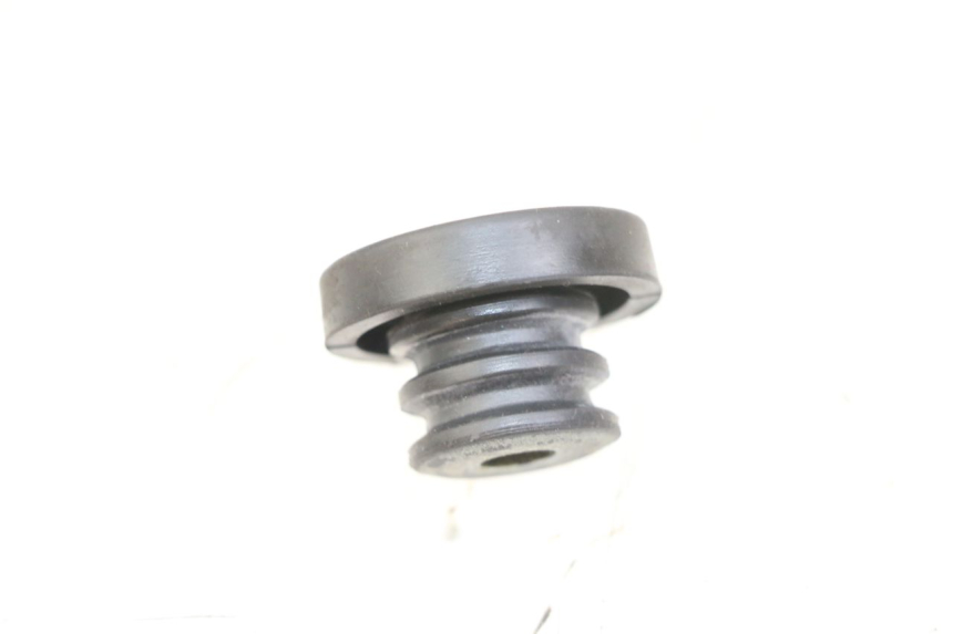 photo de KÜHLWASSERDECKEL SUZUKI BURGMAN 125 (2018 - 2021) - Zoom auf Gebrauchszustand