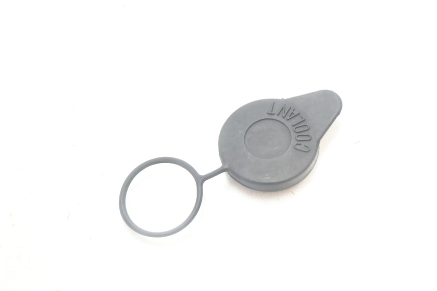 photo de KÜHLWASSERDECKEL HONDA XLV VARADERO 125 (2007 - 2012) - Detailansicht des Bauteils