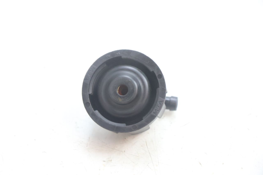 photo de AUSDEHNUNGSBEHÄLTERDECKEL YAMAHA YP MAJESTY 125 (2002 - 2006) - Zoom auf Gebrauchszustand