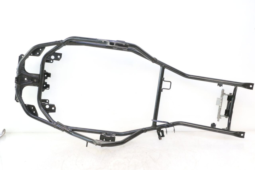 photo de HECKRAHMEN SUZUKI BURGMAN EXECUTIVE ABS 650 (2006 - 2012) - Detailansicht des Bauteils