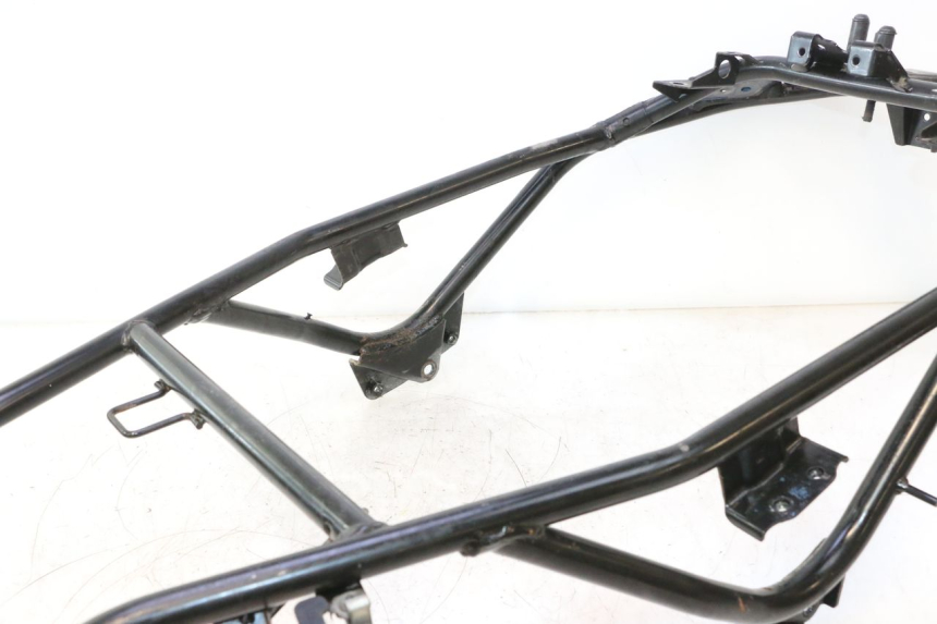 photo de HECKRAHMEN SUZUKI BURGMAN EXECUTIVE ABS 650 (2006 - 2012) - Weitere Ansicht des Artikels