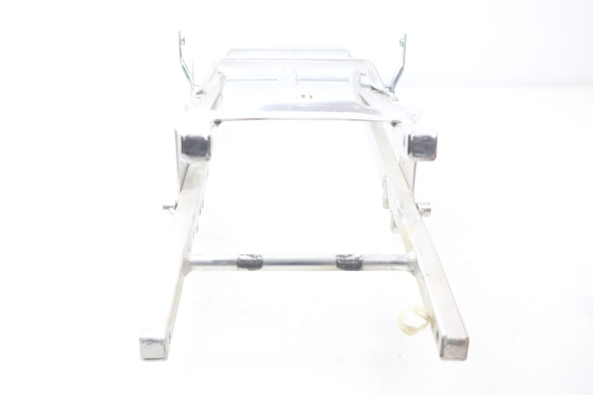 photo de HECKRAHMEN HONDA CBR 919 RR FIREBLADE 900 (1998 - 1999) - Detailansicht des Bauteils