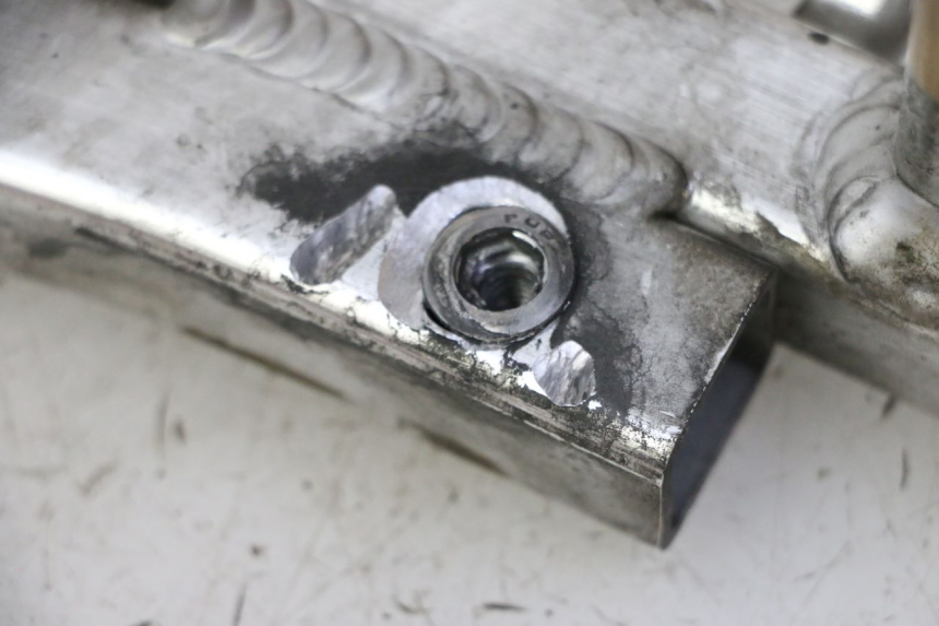 photo de HECKRAHMEN HONDA CBR RR FIREBLADE 900 (1992 - 1994) - Alternative Perspektive