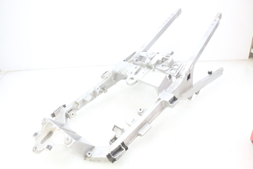 photo de HECKRAHMEN YAMAHA FJR ABS 1300 (2016 - 2020) - Technische Nahaufnahme