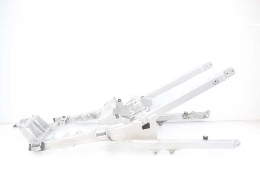 photo de HECKRAHMEN YAMAHA FJR ABS 1300 (2016 - 2020) - Details der Befestigungspunkte