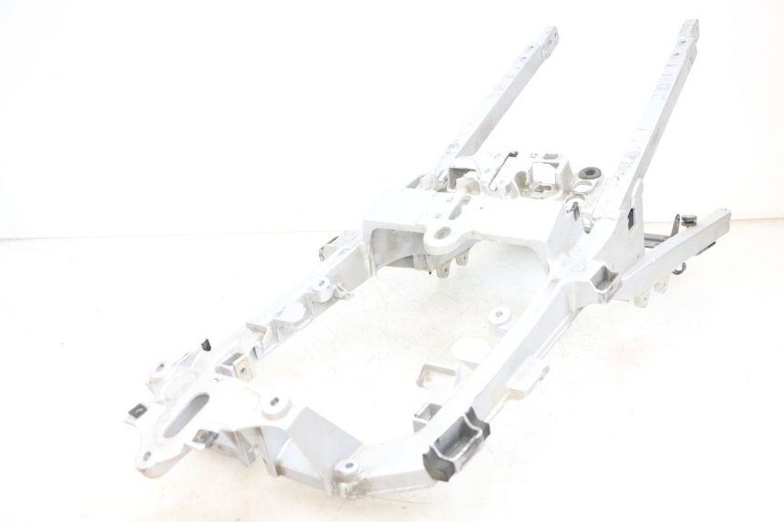 photo de HECKRAHMEN-SCHLEIFE YAMAHA FJR ABS 1300 (2006 - 2012) - Geprüftes Gebrauchtteil