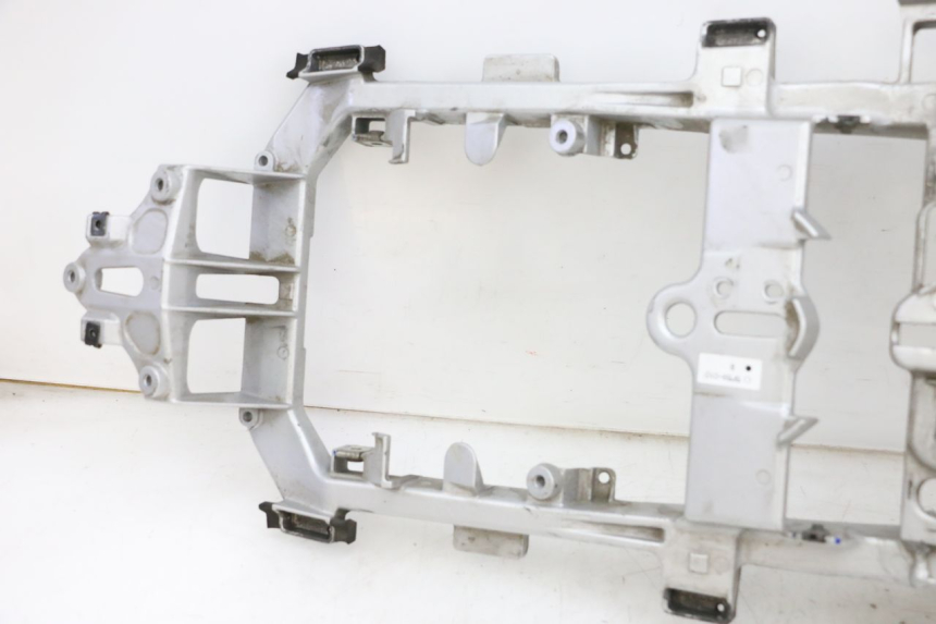 photo de HECKRAHMEN-SCHLEIFE YAMAHA FJR ABS 1300 (2006 - 2012) - Oberflächenzustand und Material