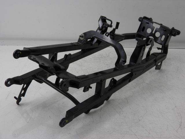 photo de HECKRAHMEN KYMCO QUANNON NAKED 125 (2010) - Hauptansicht