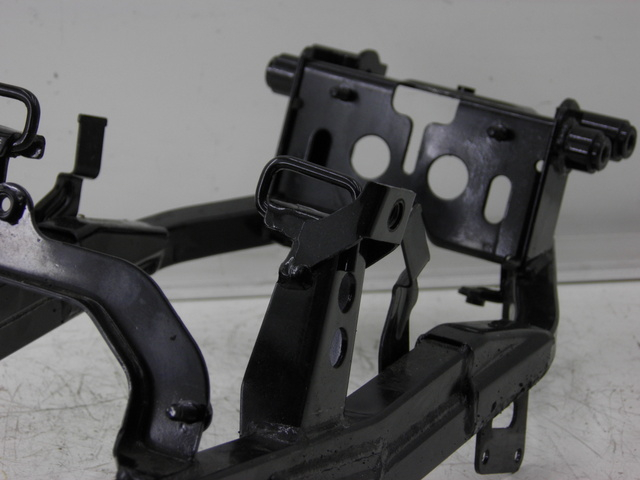 photo de HECKRAHMEN KYMCO QUANNON NAKED 125 (2010) - Zoom auf Gebrauchszustand