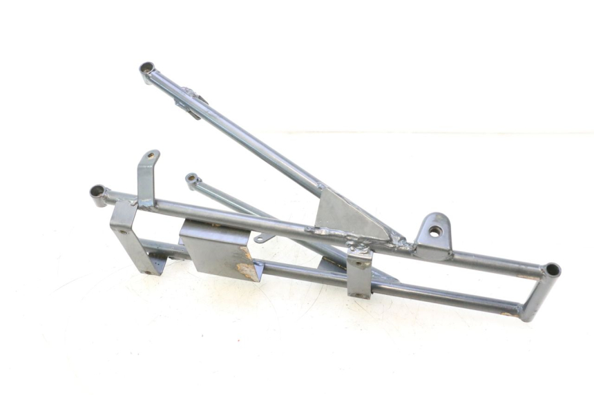 photo de HECKRAHMEN APOLLO RFZ 125 - Technische Nahaufnahme