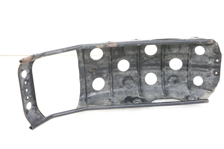 photo de HECKRAHMEN SUZUKI VL INTRUDER 125 (2004 - 2007) - Zoom auf Gebrauchszustand