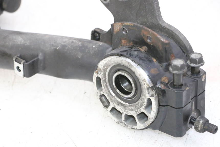 photo de SCHWINGE QUADRO 4 4D 350 (2015 - 2018) - Oberflächenzustand und Material