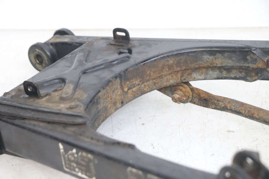 photo de SCHWINGE HONDA CA REBEL 125 (1995 - 2001) - Details der Befestigungspunkte