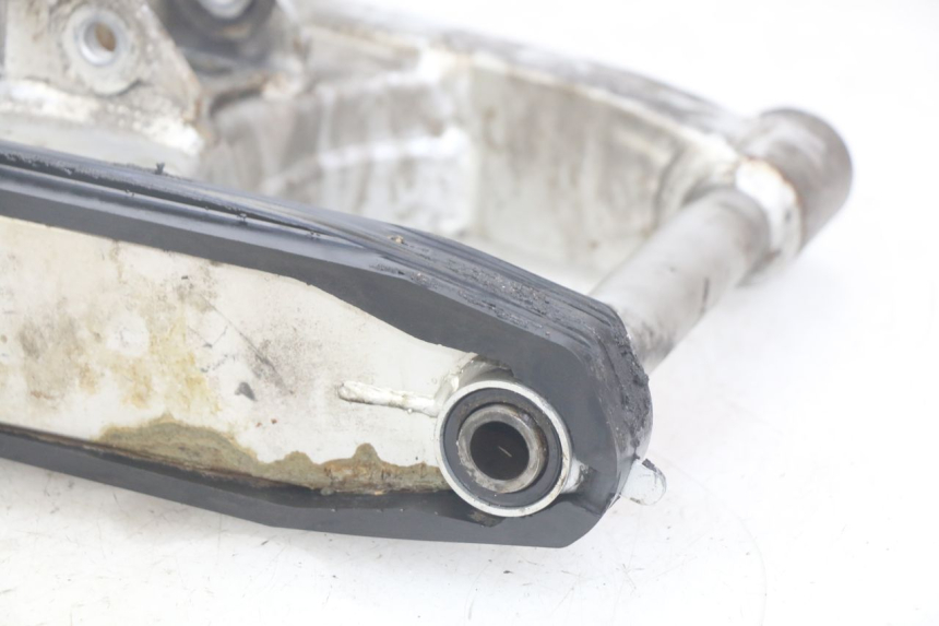 photo de SCHWINGE HONDA CBR F SC25 1000 (1989 - 1992) - Kennzeichnungen und Originalreferenzen