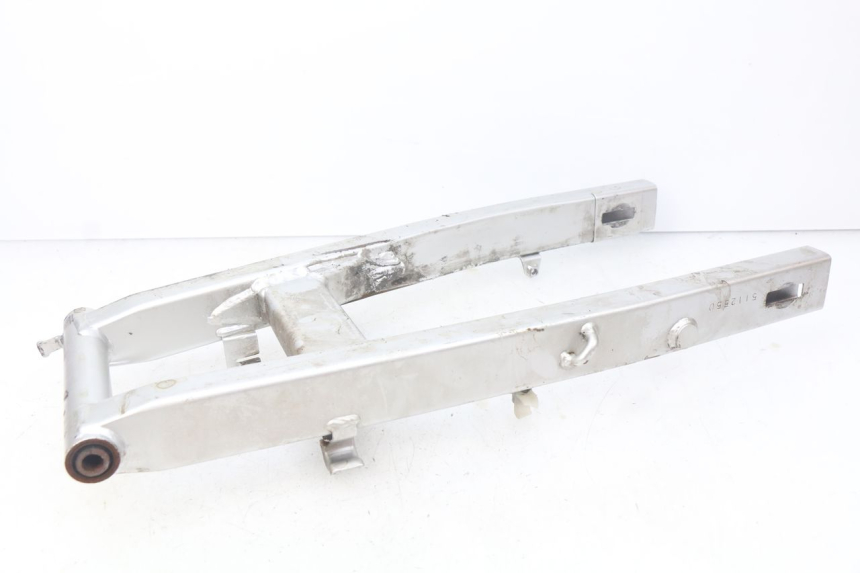 photo de SCHWINGE HONDA CBR R 125 (2003 - 2006) - Technische Nahaufnahme