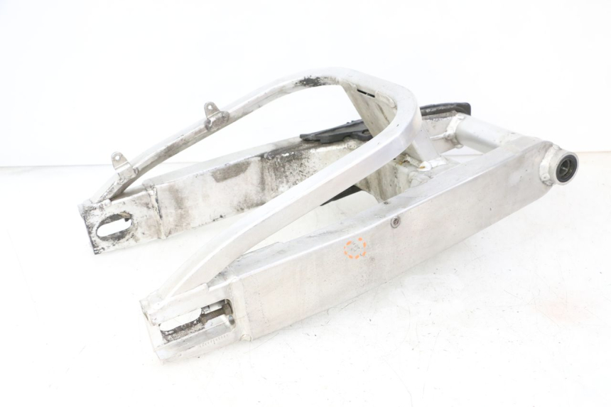 photo de SCHWINGE HONDA CBR RR FIREBLADE 900 (1992 - 1994) - Zoom auf Komponenten