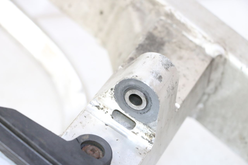 photo de SCHWINGE HONDA CBR RR FIREBLADE 900 (1992 - 1994) - Technische Nahaufnahme