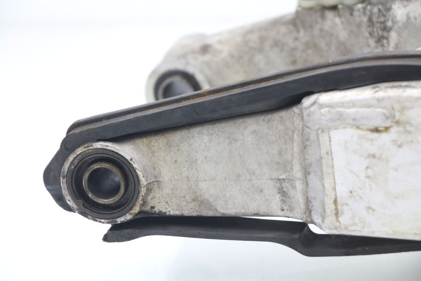 photo de SCHWINGE HONDA CR 125 (2000 - 2001) - Zoom auf Komponenten