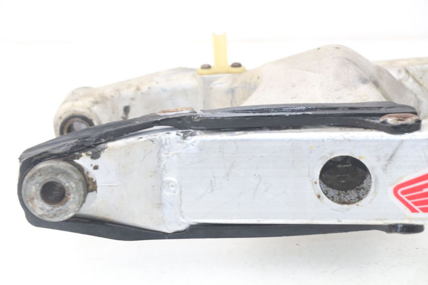 photo de SCHWINGE HONDA CR 125 (1989 - 1991) - Details der Befestigungspunkte