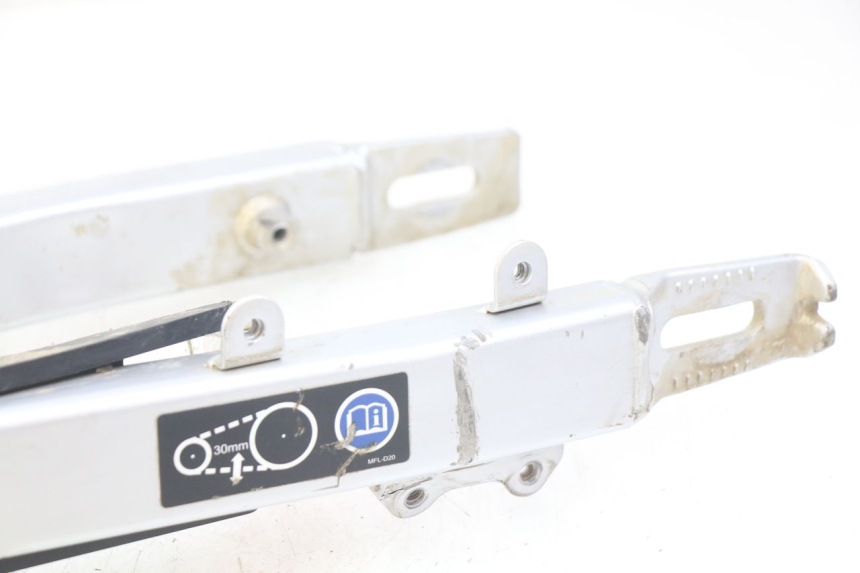 photo de SCHWINGE HONDA CRF CR-F 125 (2022 - 2023) - Charakteristische Merkmale