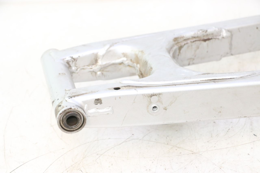 photo de SCHWINGE HONDA CRF CR-F 125 (2020 - 2021) - Detaillierte Sichtprüfung