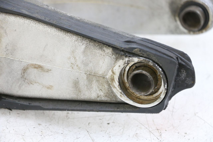 photo de SCHWINGE HONDA CRF R 250 (2020 - 2021) - Hochauflösende Nahaufnahme