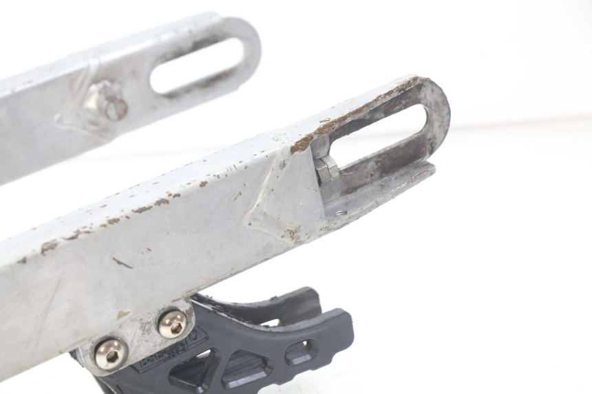 photo de SCHWINGE XTRM FACTORY DIRTBIKE BSE 150 - Zoom auf Komponenten