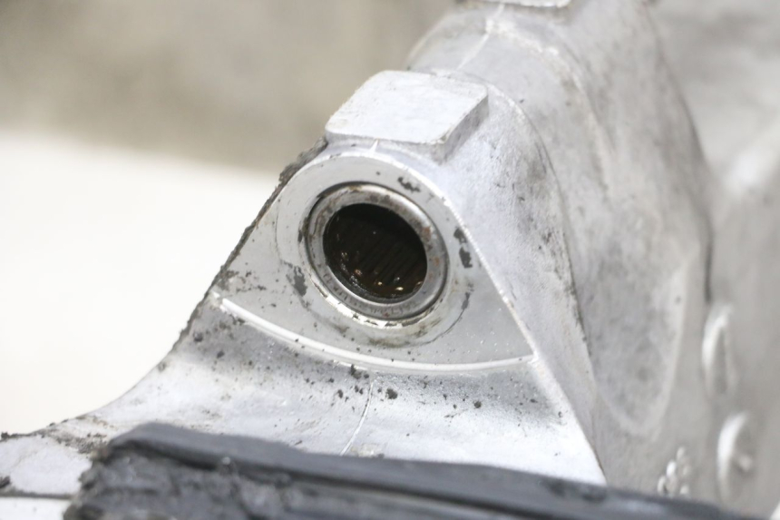 photo de SCHWINGE SUZUKI DL V STROM 1000 (2002 - 2007) - Oberflächenzustand und Material