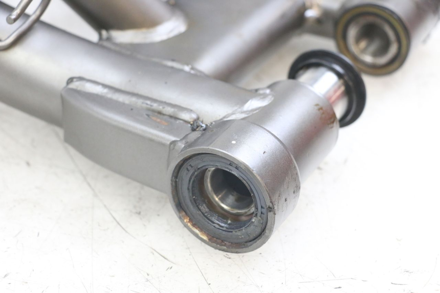 photo de SCHWINGE KAWASAKI ER-6 ER6 N 650 (2012 - 2016) - Alternative Perspektive