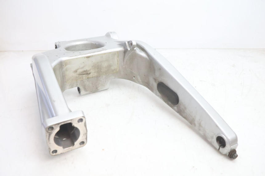 photo de SCHWINGE YAMAHA FJR 1300 (2001 - 2005) - Details der Befestigungspunkte