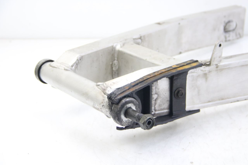 photo de SCHWINGE YAMAHA FZS FAZER 600 (2001 - 2003) - Gesamtansicht des Produkts