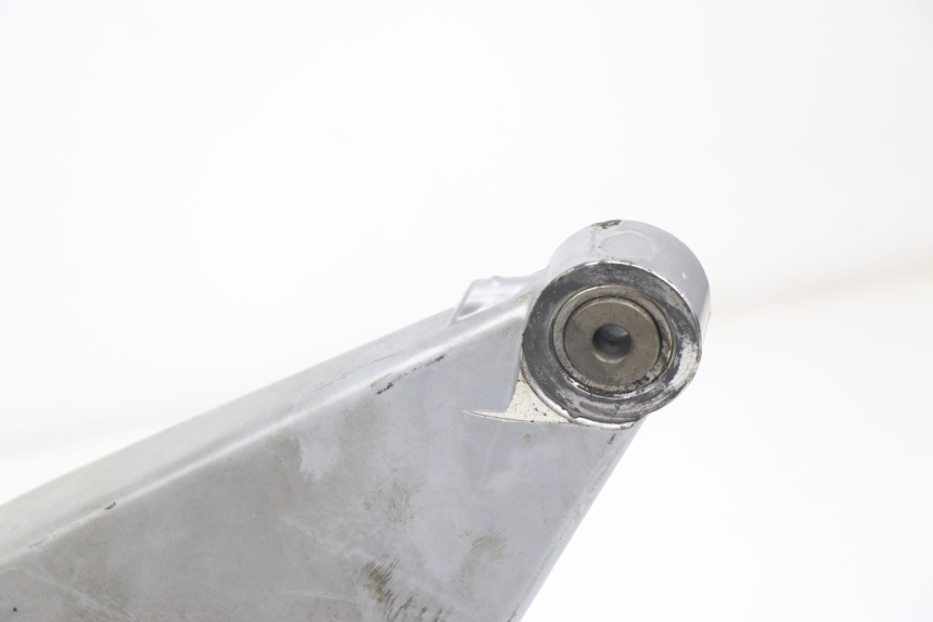 photo de SCHWINGE GILERA GP 800 (2007 - 2013) - Detailansicht des Bauteils