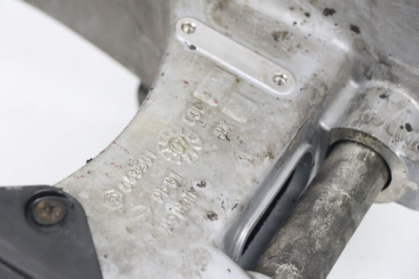 photo de SCHWINGE GILERA GP 800 (2007 - 2013) - Alternative Perspektive