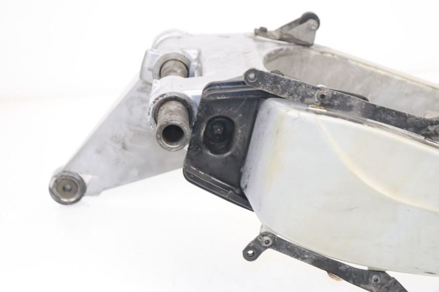 photo de SCHWINGE GILERA GP 800 (2007 - 2013) - Kennzeichnungen und Originalreferenzen