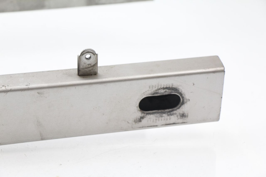 photo de SCHWINGE SUZUKI GSF N BANDIT 600 (2000 - 2004) - Oberflächenzustand und Material