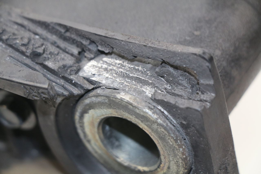 photo de SCHWINGE SUZUKI GSX-R GSXR 750 (2011 - 2016) - Technische Nahaufnahme